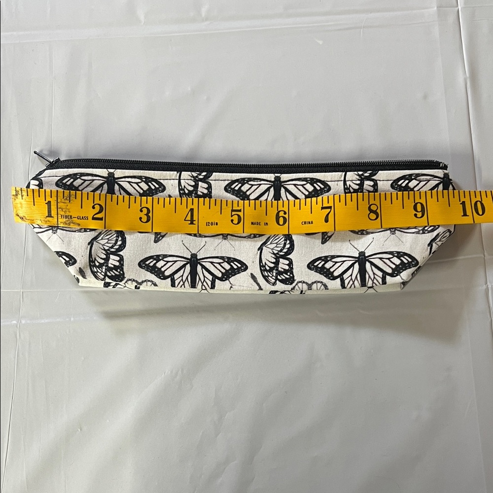 Butterfly Print Pouch Set - Picture 9 of 11